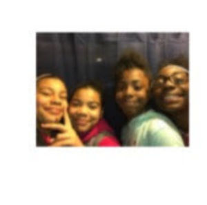 Meet your Posher, Karisma